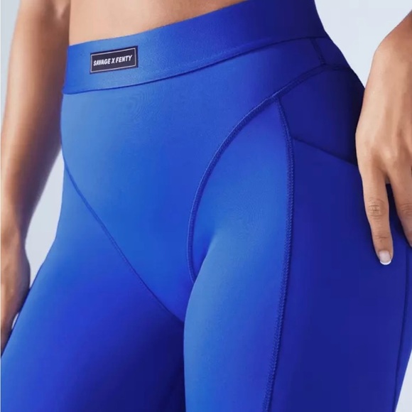 Savage X Fenty Lineup High-Waist Pocket Leggings Size 1X Purple Rihanna - Picture 2 of 10